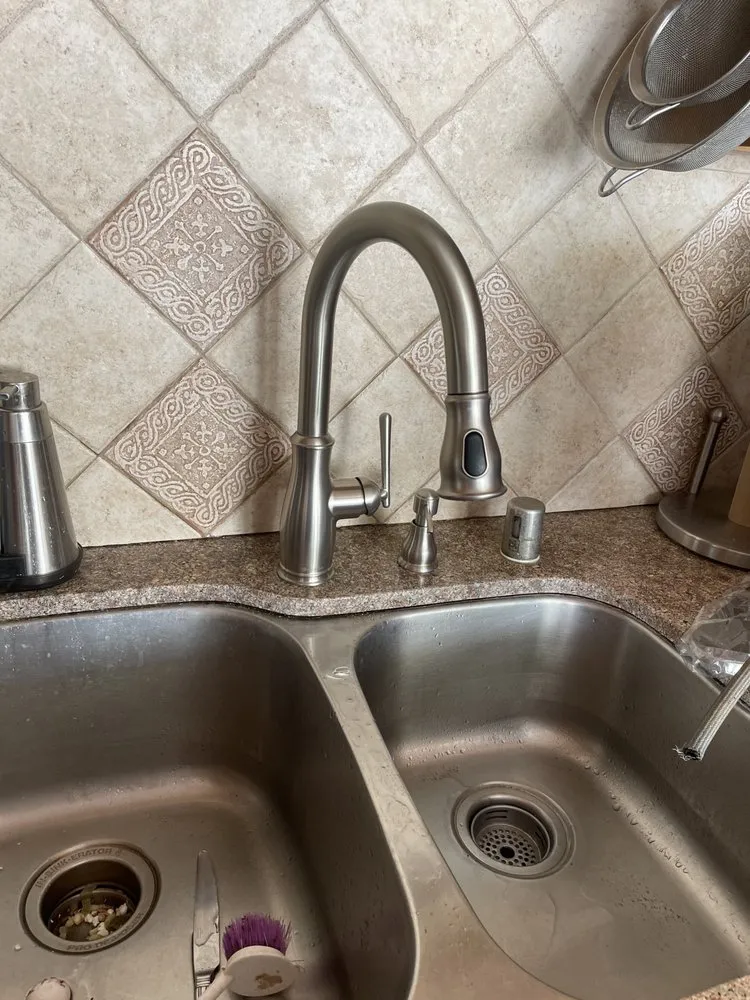 Slide of Villegas Service