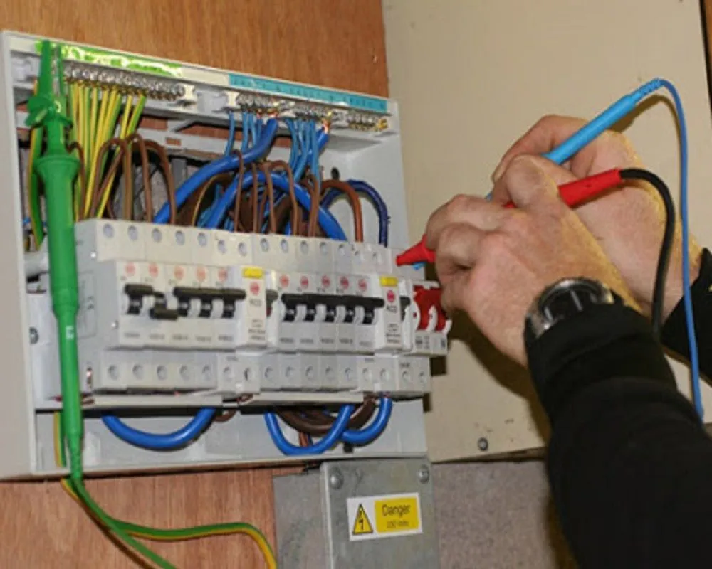 Slide of Vincent Plumbing & Electical Master