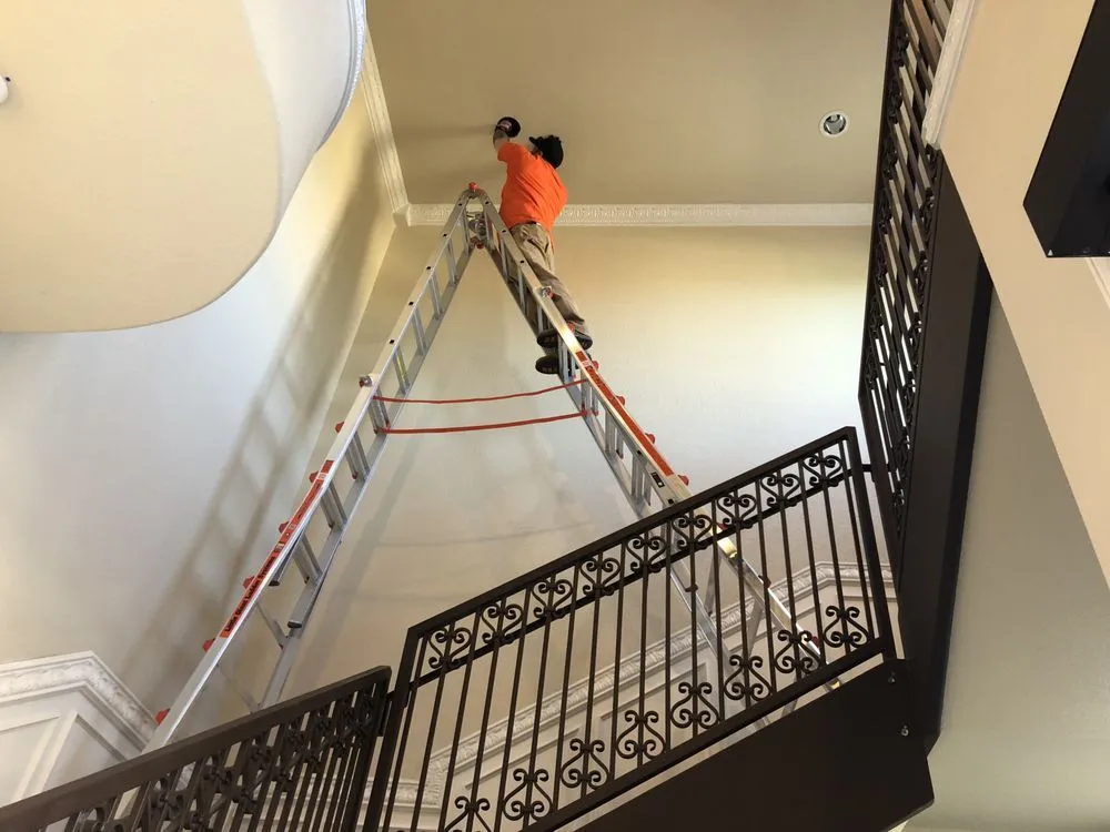 Slide of Vine Electric - Sacramento