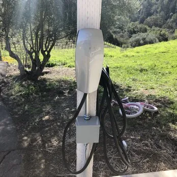 Slide of Vine Electric - Sacramento