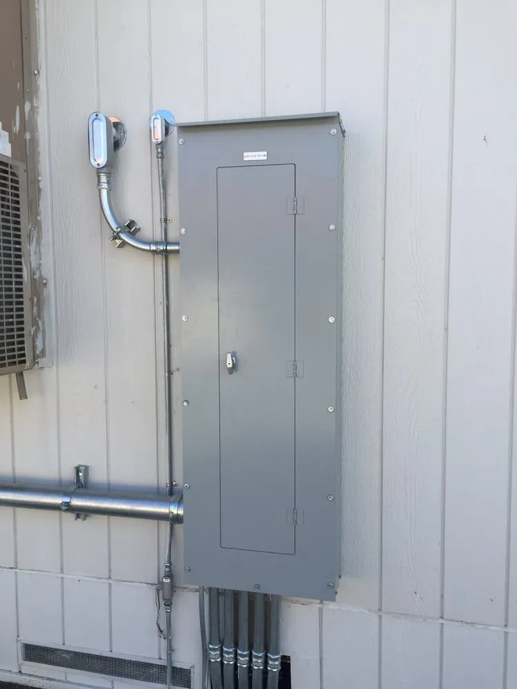 Professional electrical repair experts serving ,  - Vine Electric