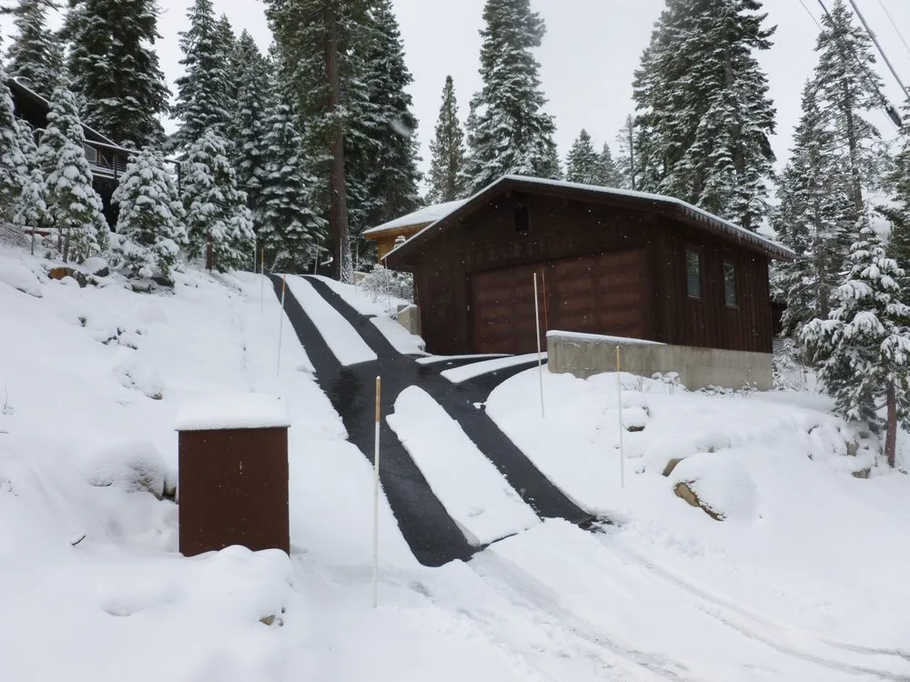 Slide of Vink's Electric