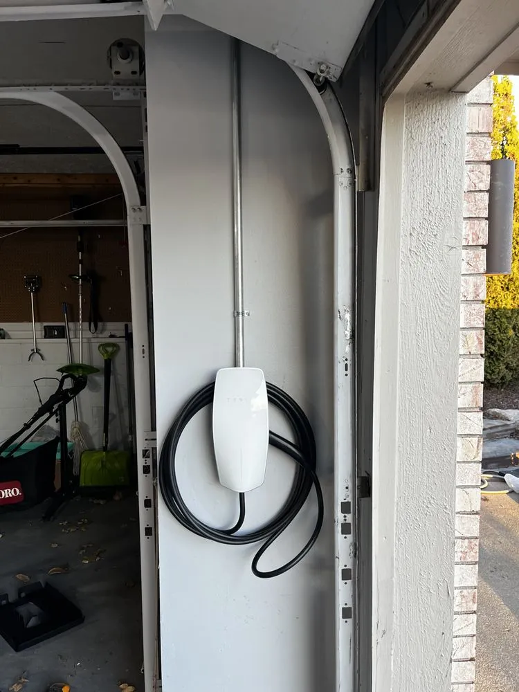 Slide of Vision Electrical Services