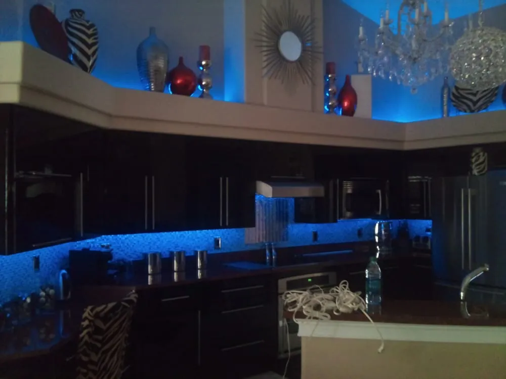 Slide of Visual Artisan