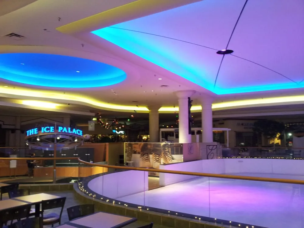 Slide of Visual Artisan