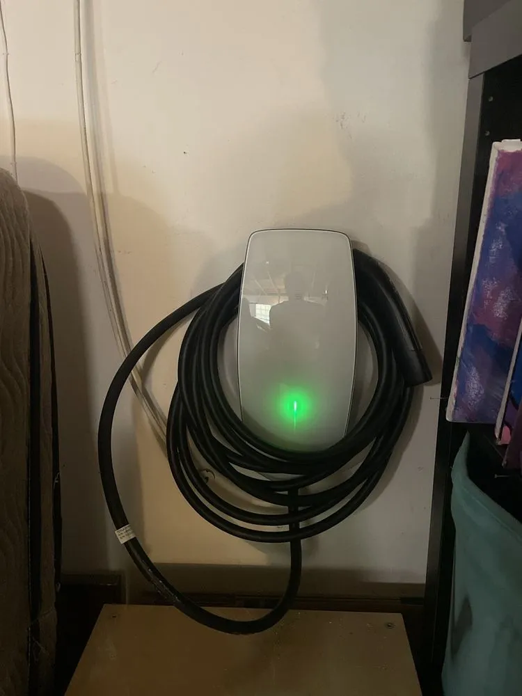 Slide of Vitor's Handyman