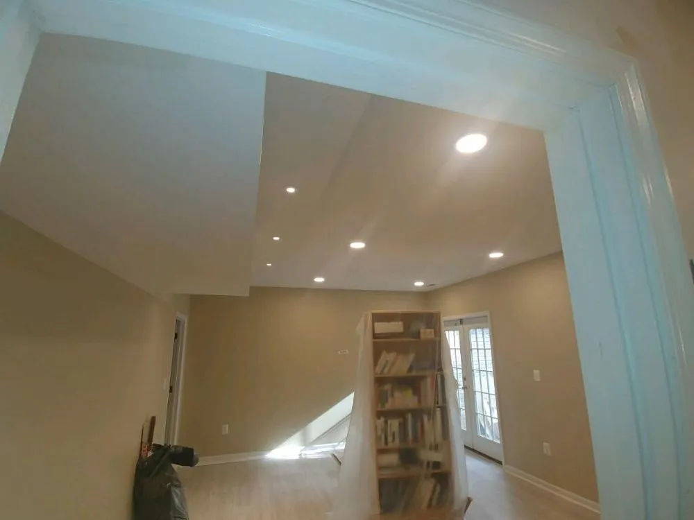 Slide of VIVA Contractor