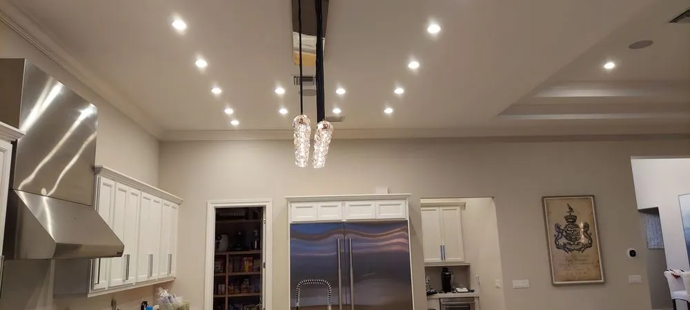 Slide of VNG Electric