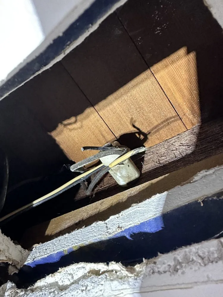 Slide of VNH Electric