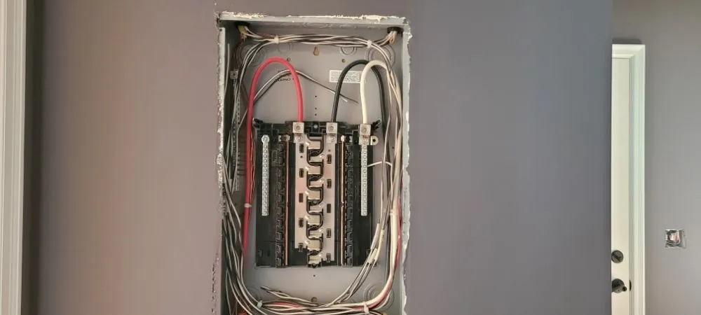 Expert panel upgrade service in , - VNH Electric