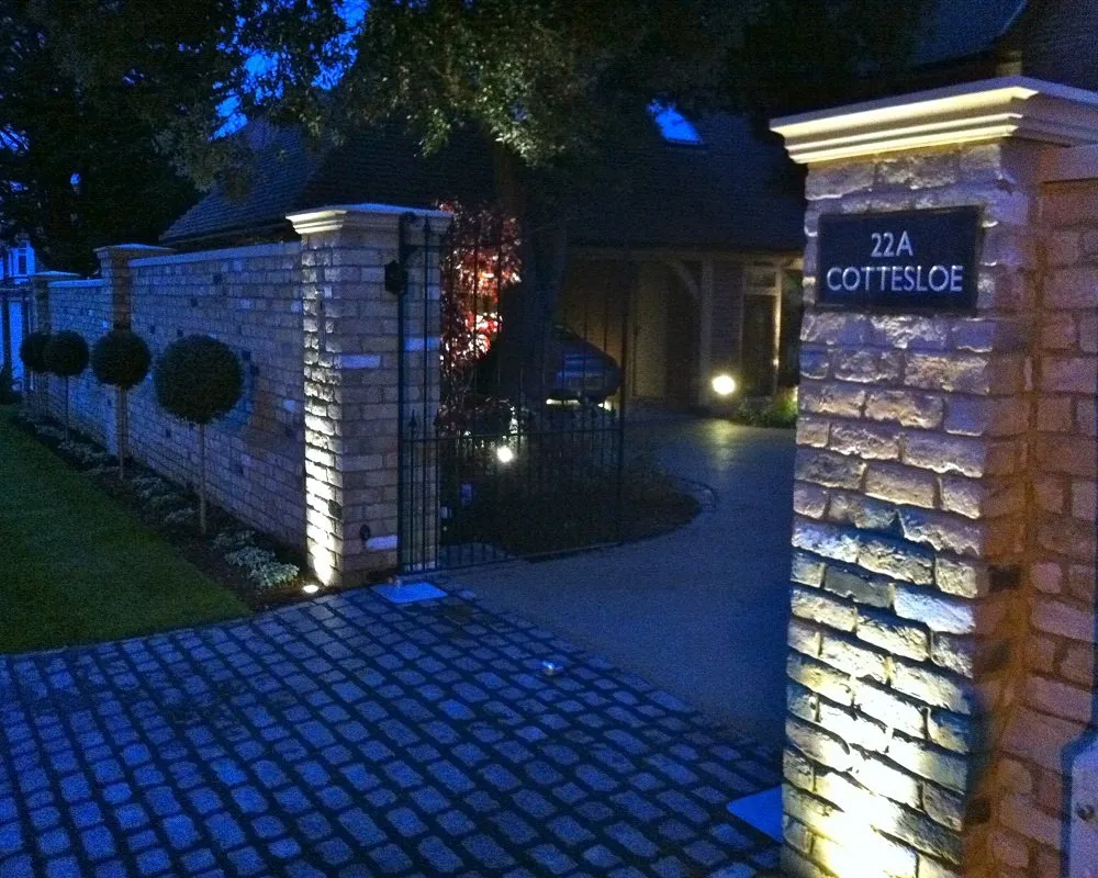 Slide of Voalti Electric