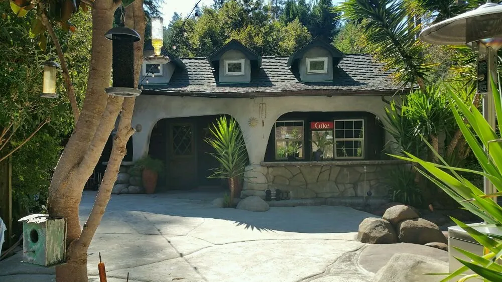 Slide of Vogler Builders