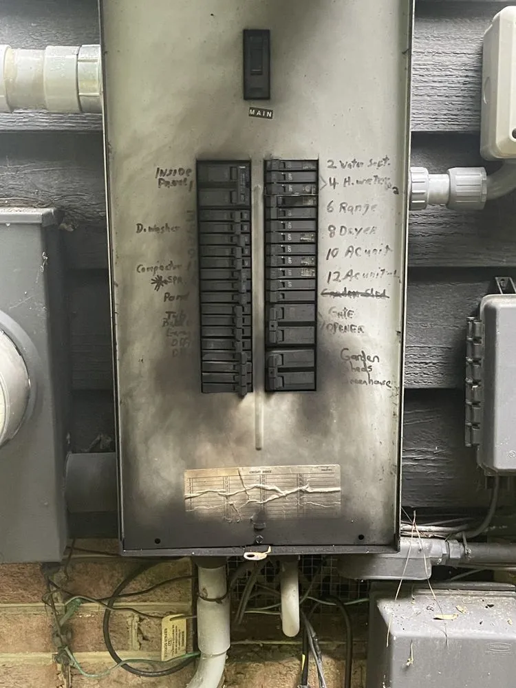 Slide of Volt Doctors