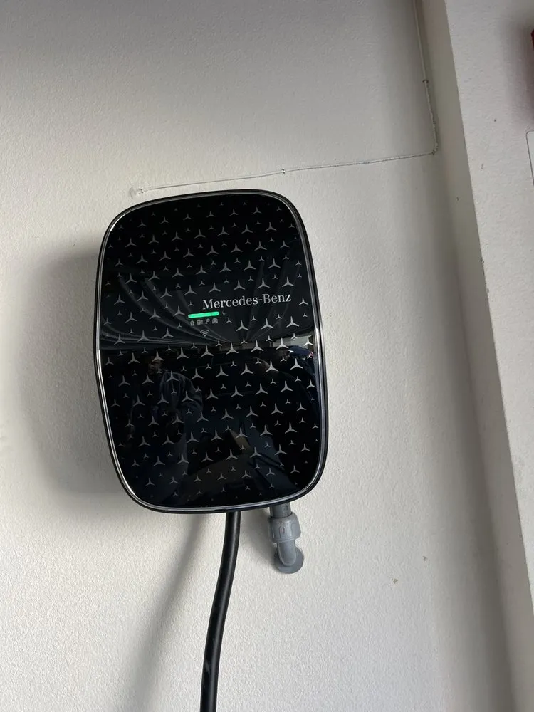 Slide of Volt Tech Electric