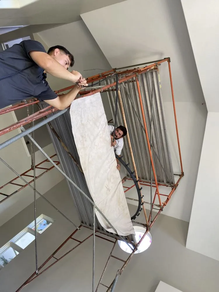 Reliable electrician providing circuit breaker repair in , 