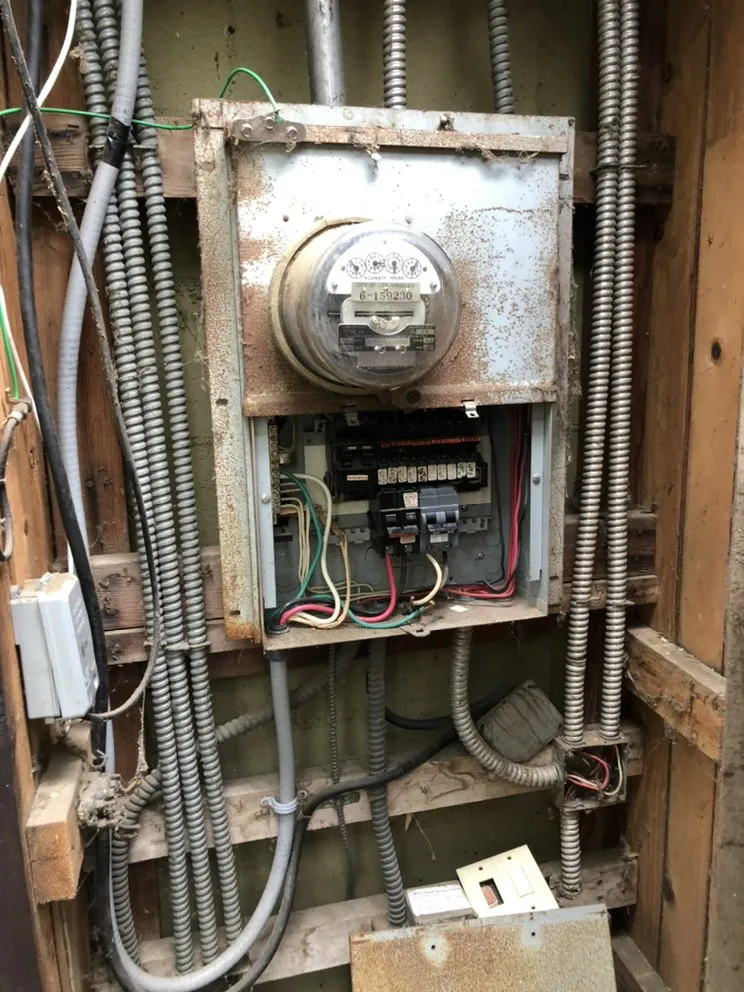 Expert panel upgrade service in La Crescenta, CA - Volta Electric
