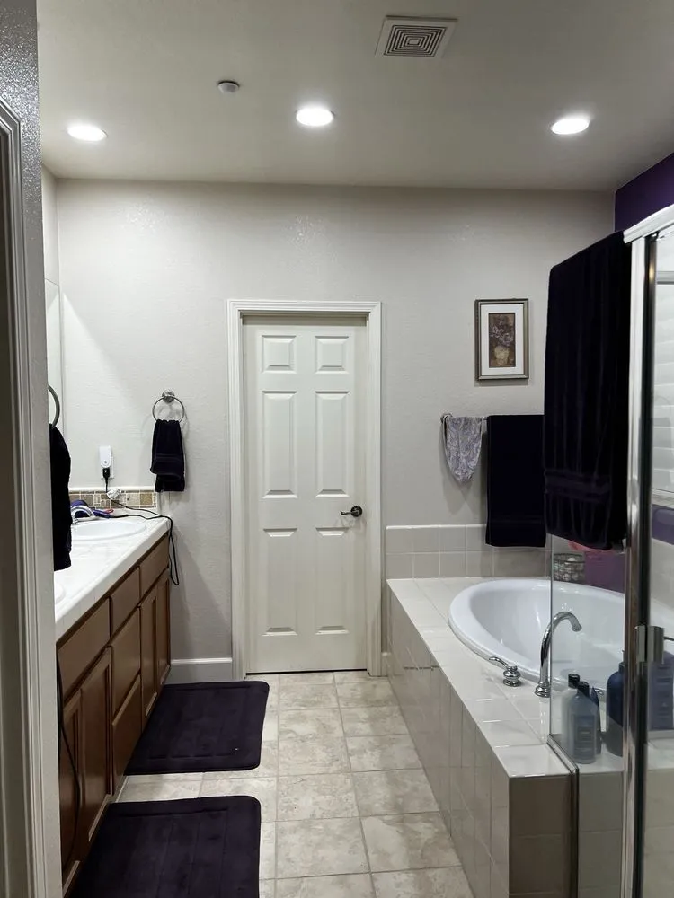 Slide of Voltage Pros Electric