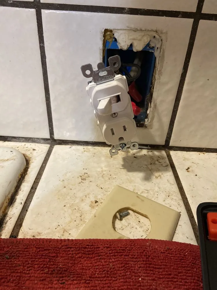 Slide of Voltage Pros Electric