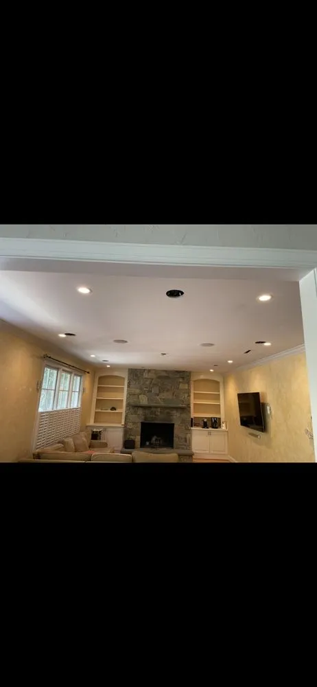 Slide of Voltage Vanguard