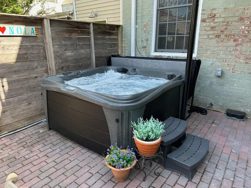 Professional electrician providing emergency electrical service in , 