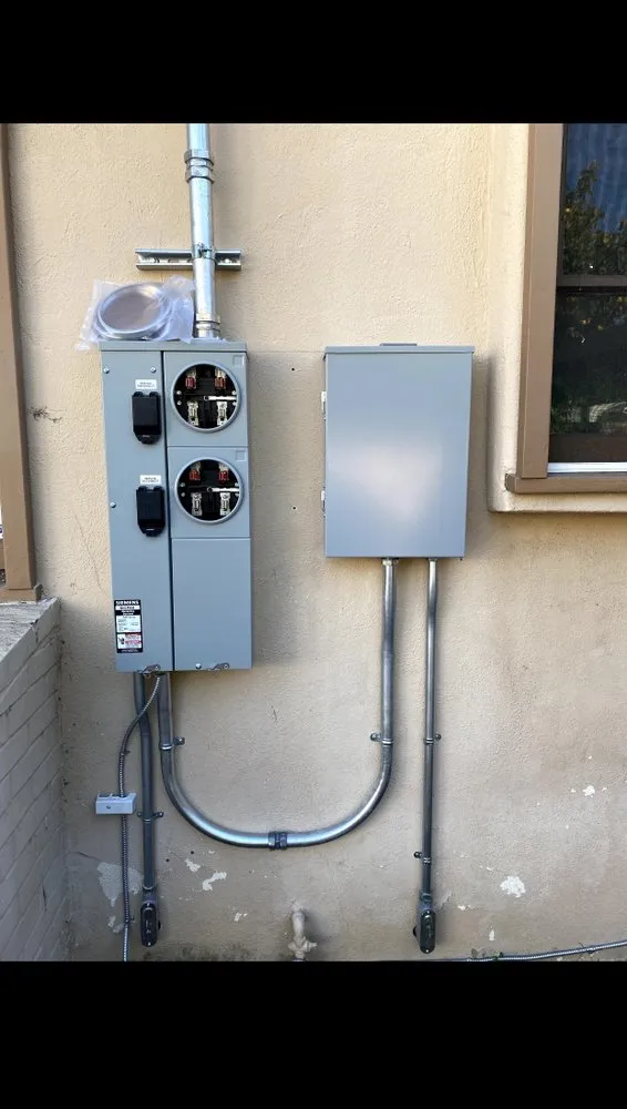 Licensed electrician providing wiring installation in Sunland, CA - Voltech Electric