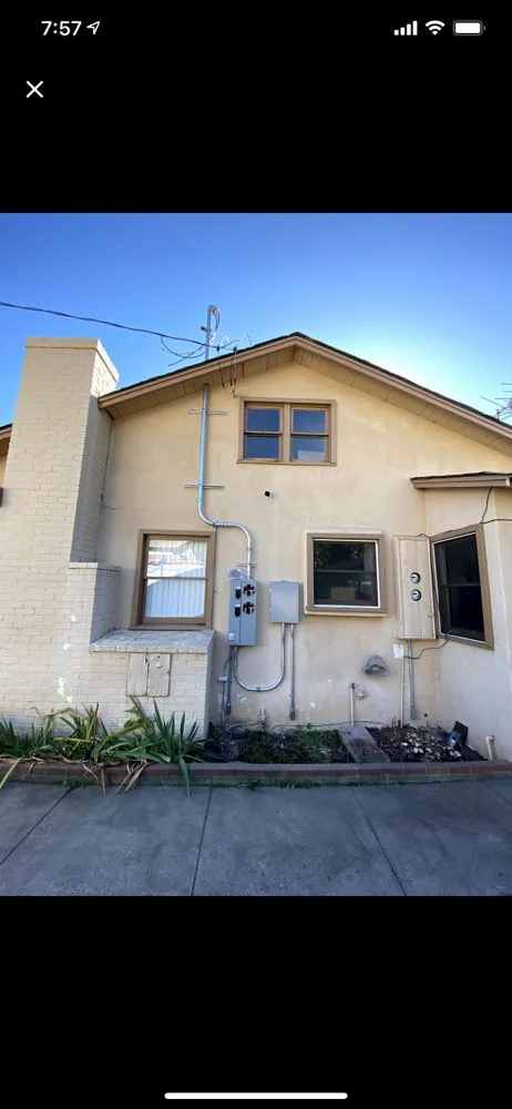Reliable electrician providing panel upgrade in Sunland, CA - Voltech Electric