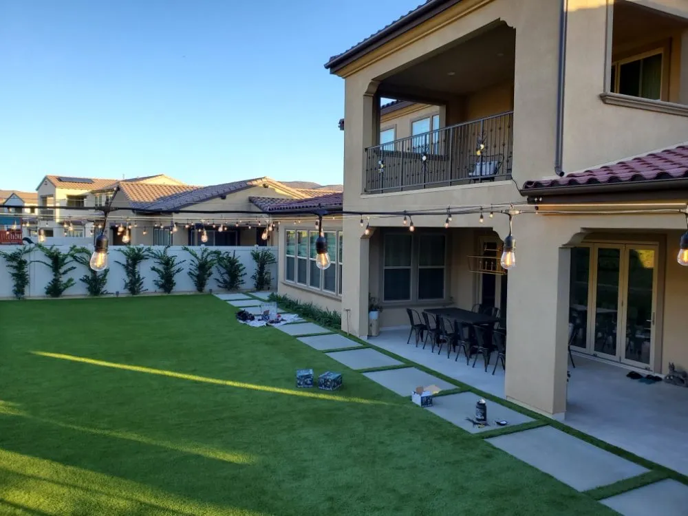 Slide of Voltio Electric