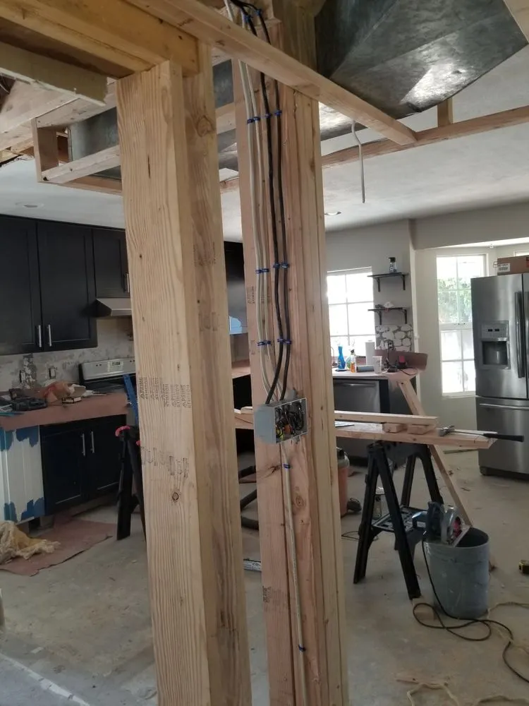 Certified electrical service for homes in emergency electrical service, by