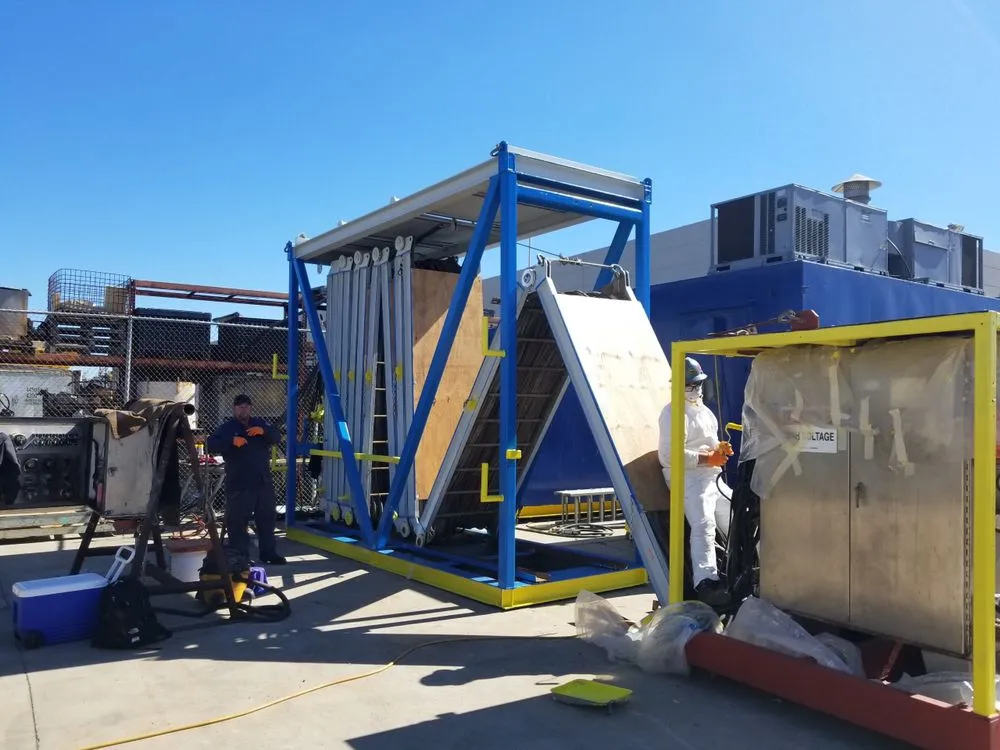 Certified electrical service for homes in lighting installation, by