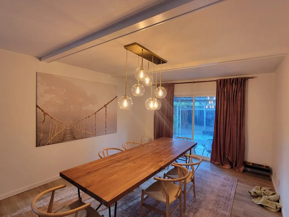 Slide of Voltz Electric