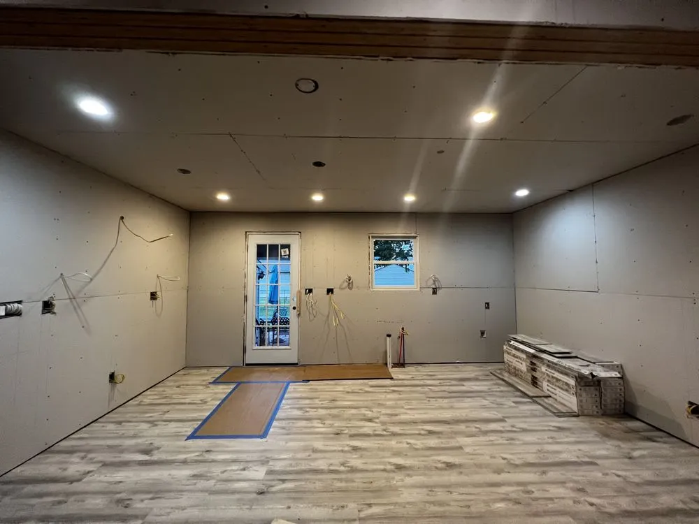 Slide of Vomaz Electric