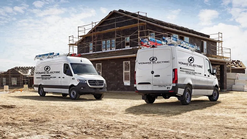 Slide of Vomaz Electric