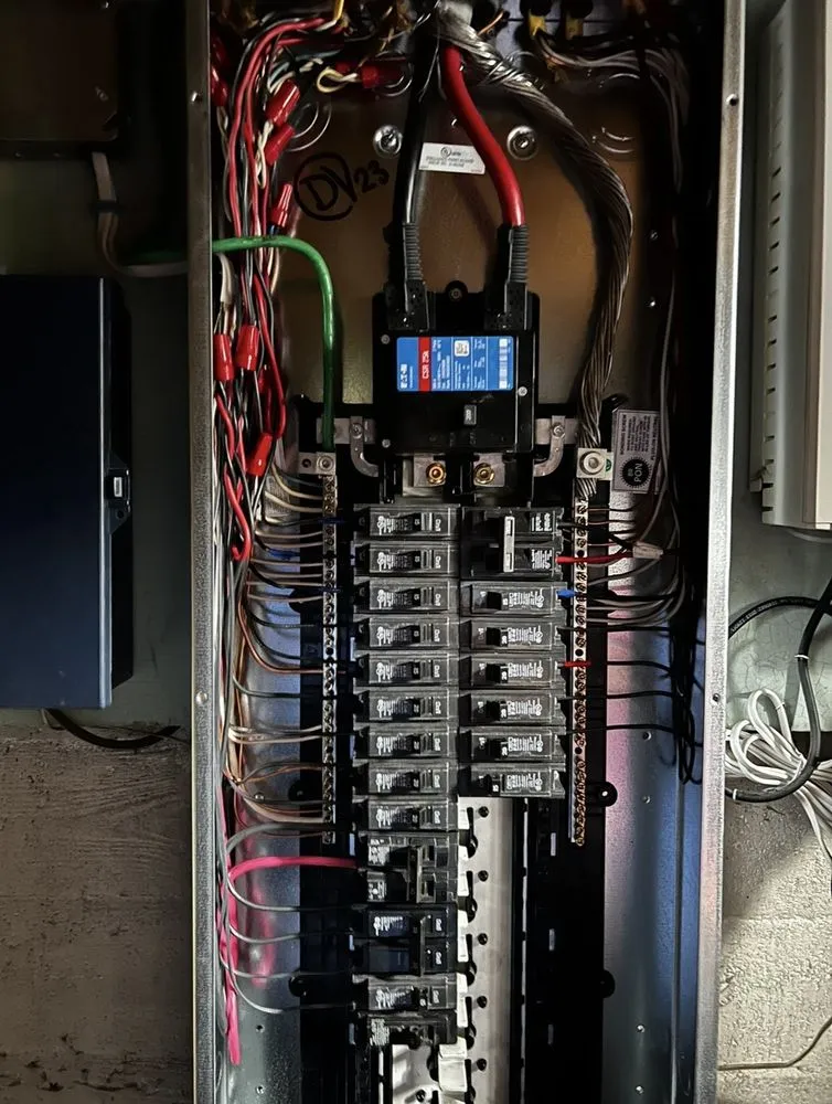 Slide of Vomaz Electric