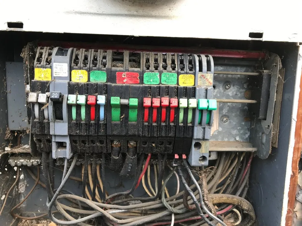 Slide of Vova Electric