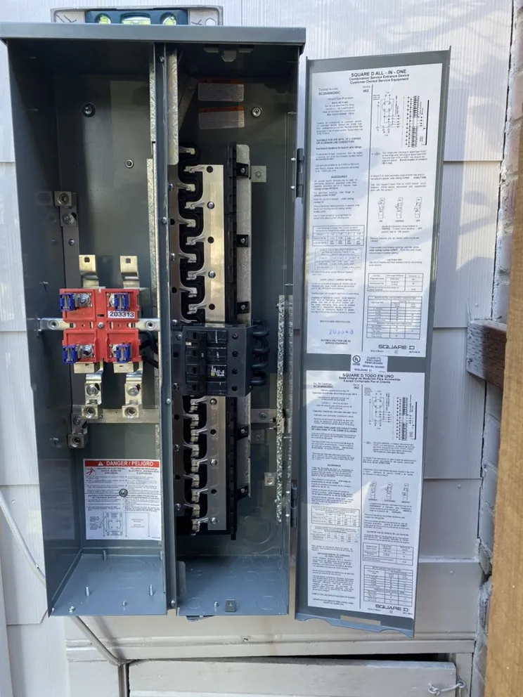 Slide of Vova Electric