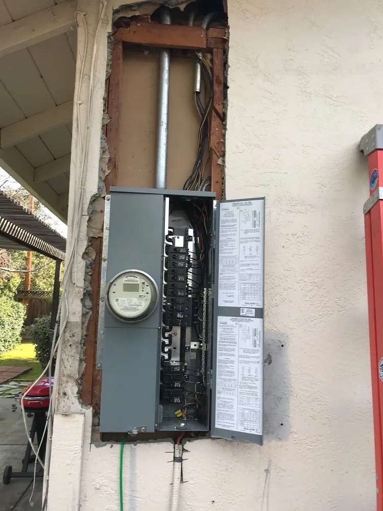 Slide of Vova Electric