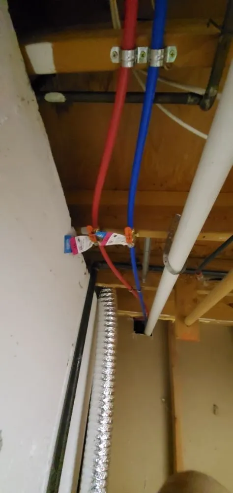 Slide of Voyager Handyman