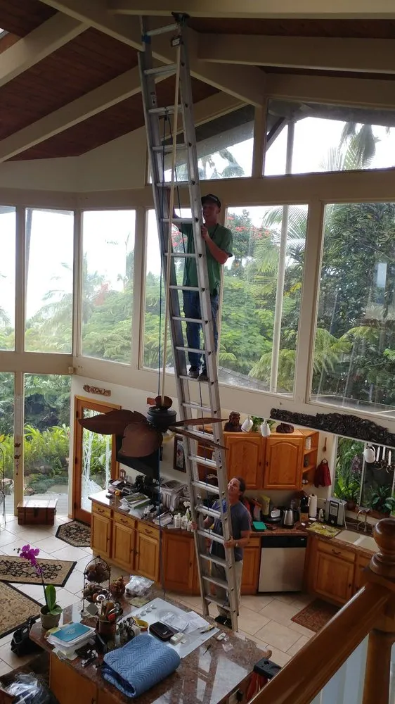 Certified electrician providing circuit breaker repair in Kailua-Kona, HI - VP Electric