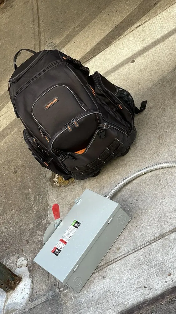 Affordable electrician providing wiring installation in , 