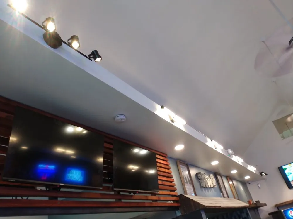 Affordable circuit breaker repair service in Del Valle, TX - VS Pro Electric