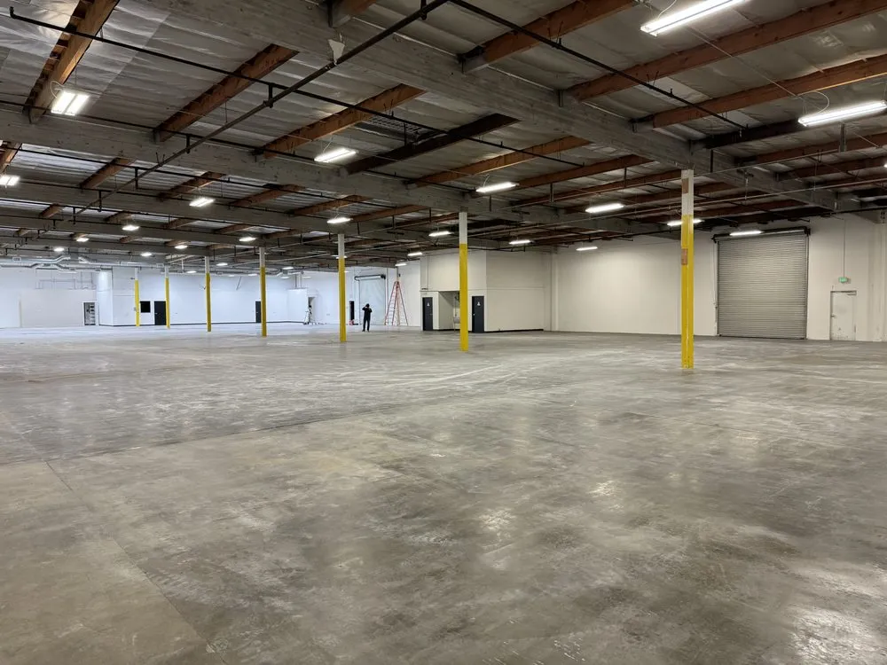 Slide of Vuta Electrical