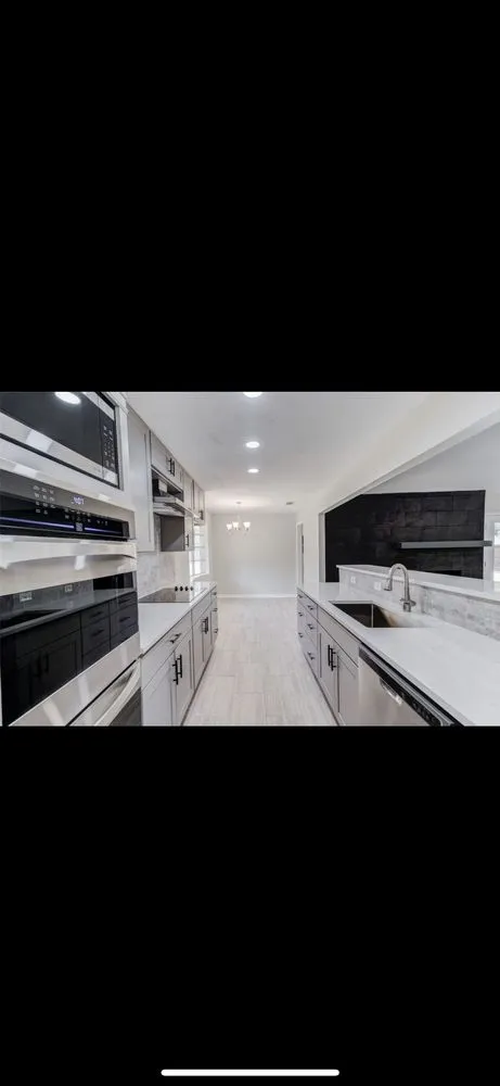 Slide of V&V Home Renovations