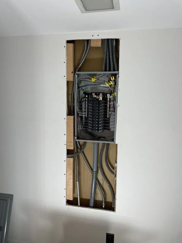 Slide of VYV service