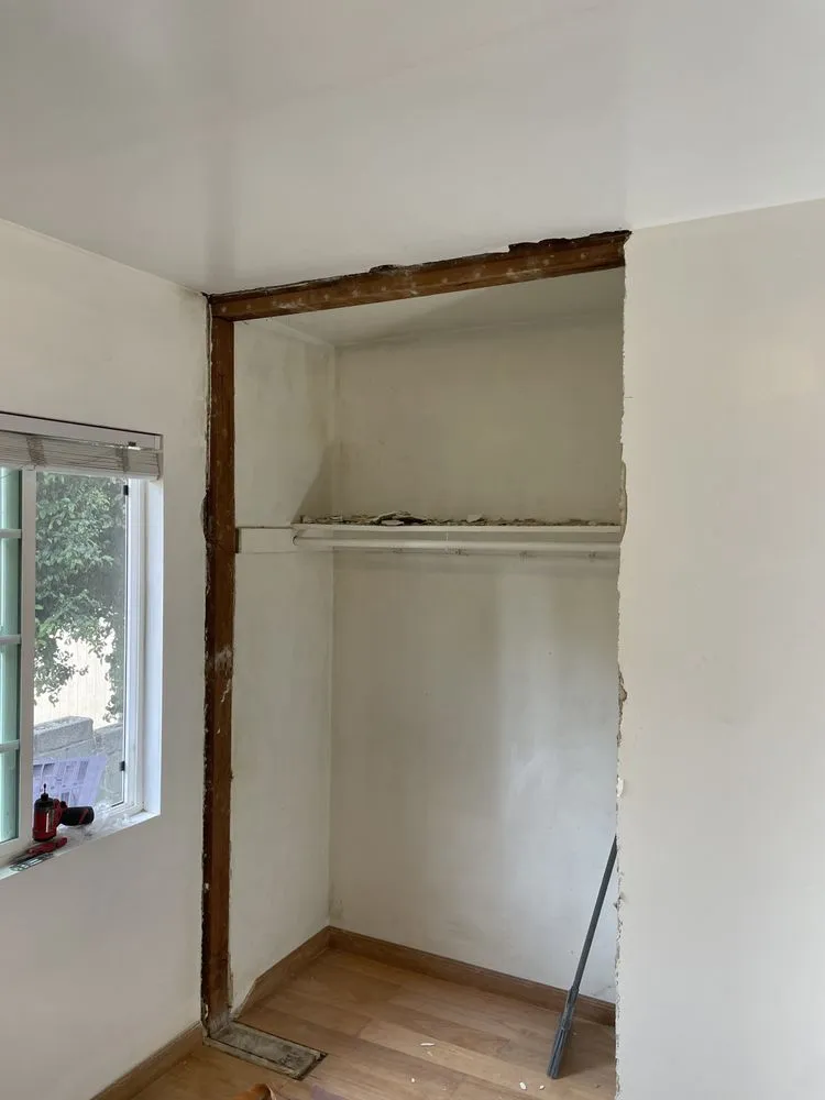 Slide of VYV service