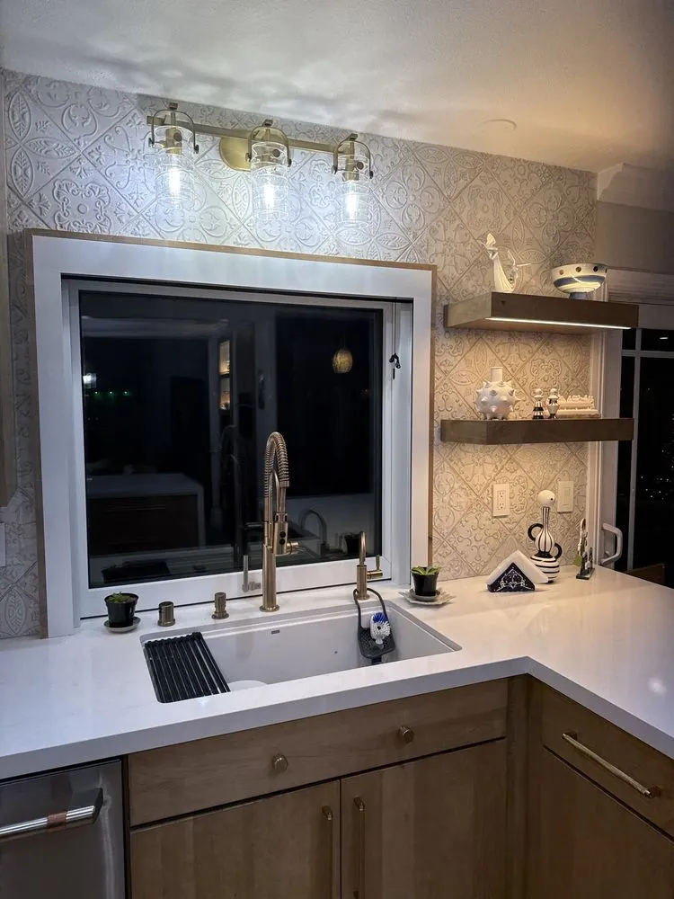 Slide of VYV service