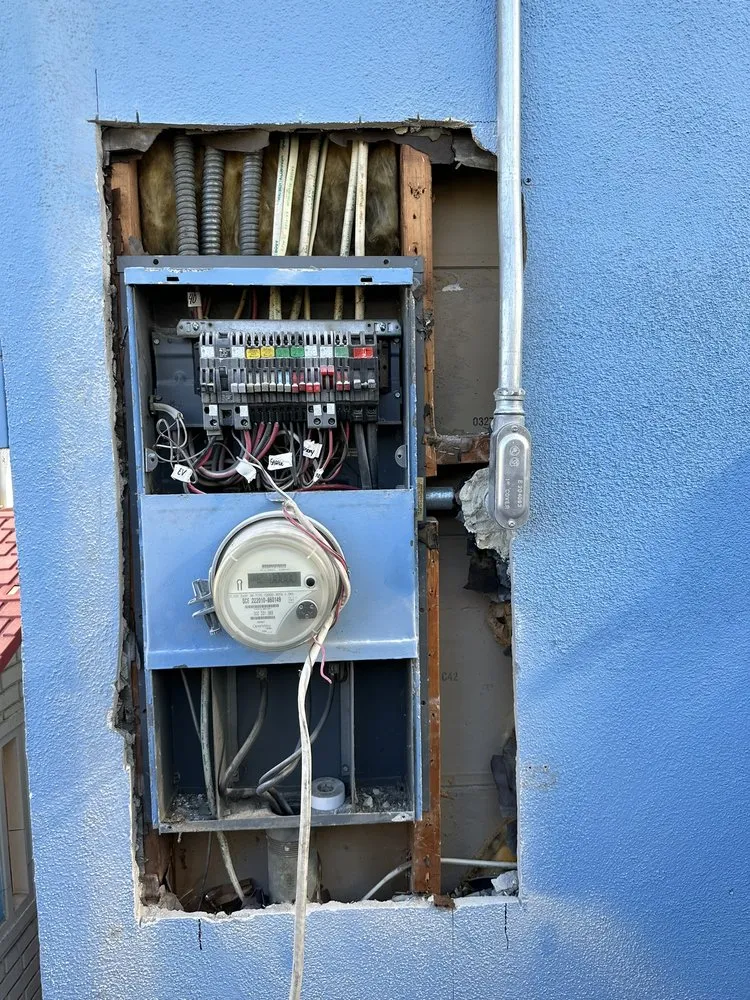 Slide of W C Electrical Services