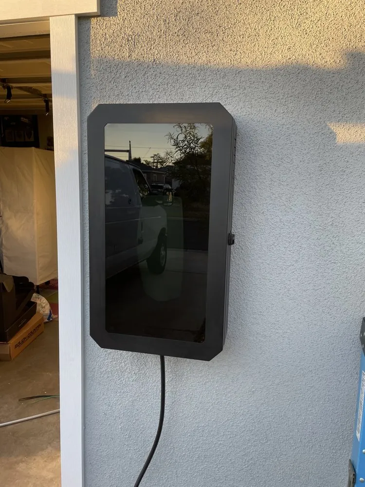 Slide of W C Electrical Services