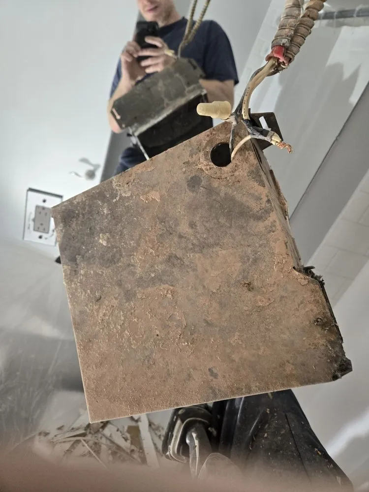 Slide of W L STEEVES ELECTRIC