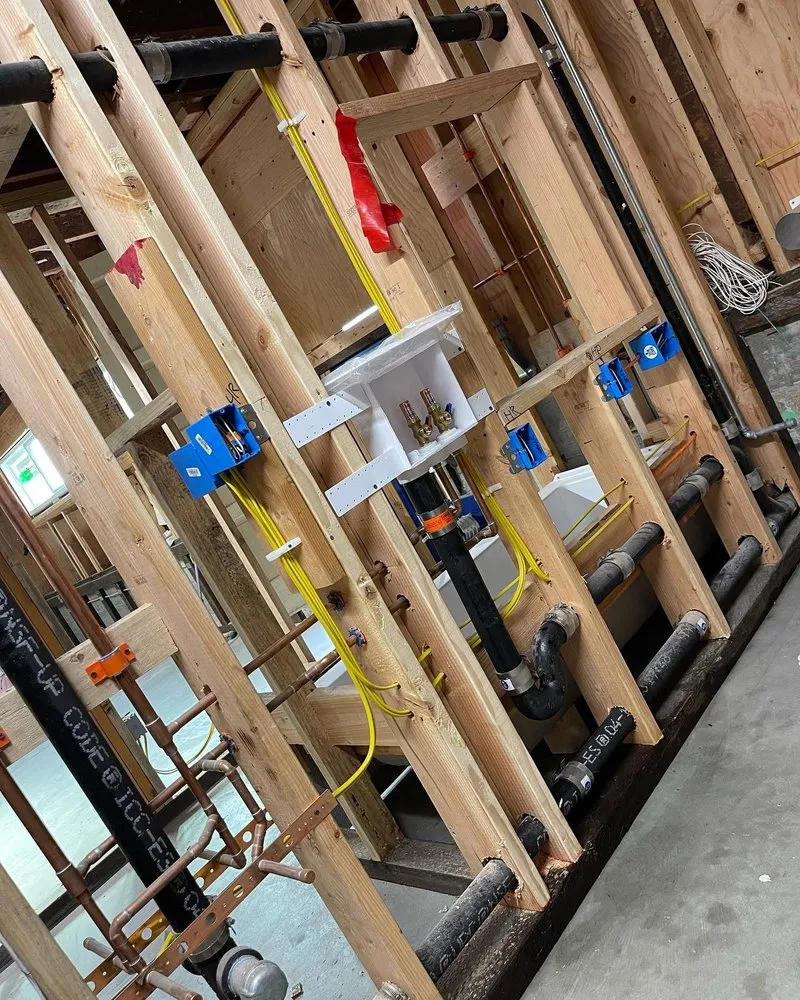 Slide of W Lopez Construction