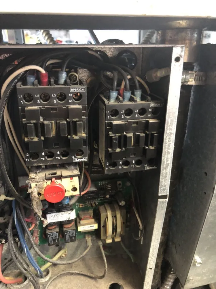 Trusted electrical repair in ,  by Wadi Electric